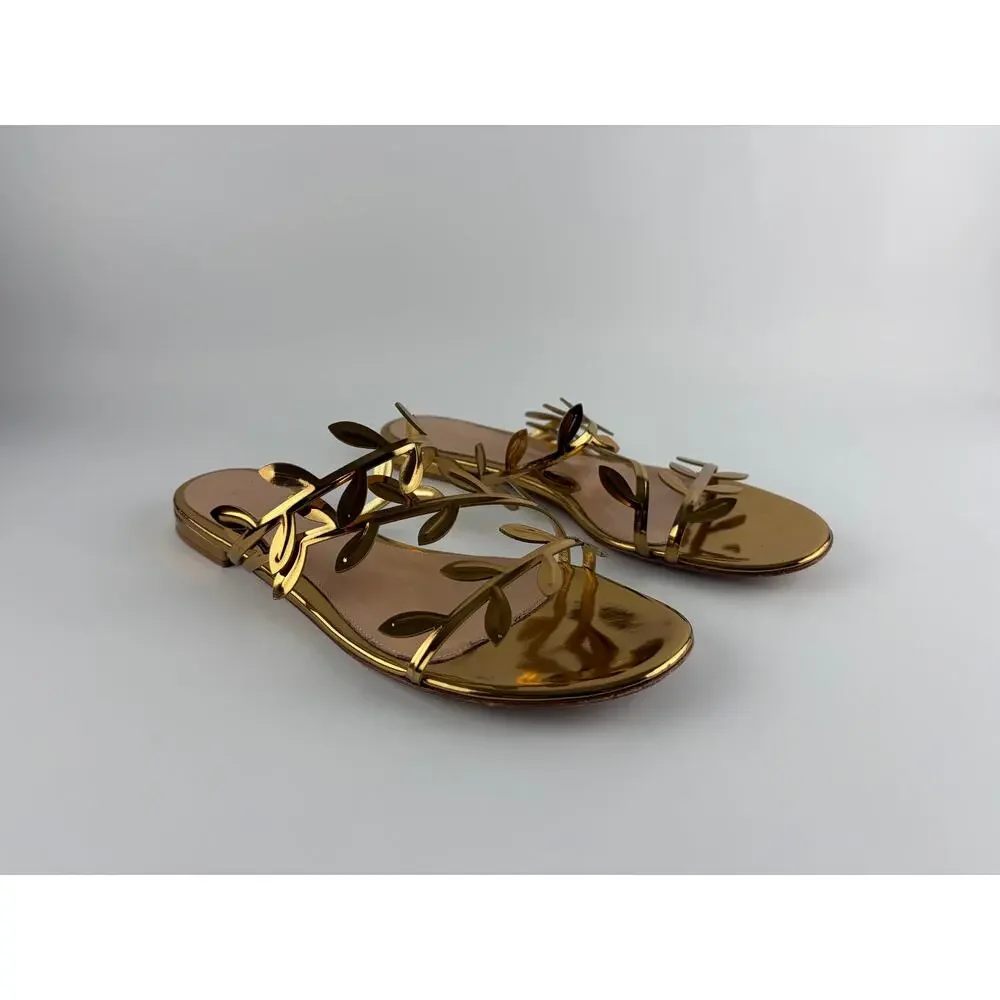 Gianvito Rossi Flavia Metallic Gold Leather Flat Leaf Sandals Size 39